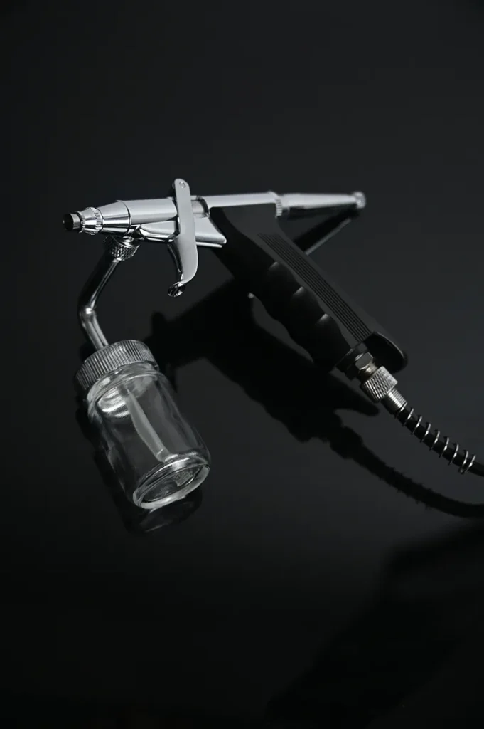Water spray handle for professional hydradermabrasion facial machine