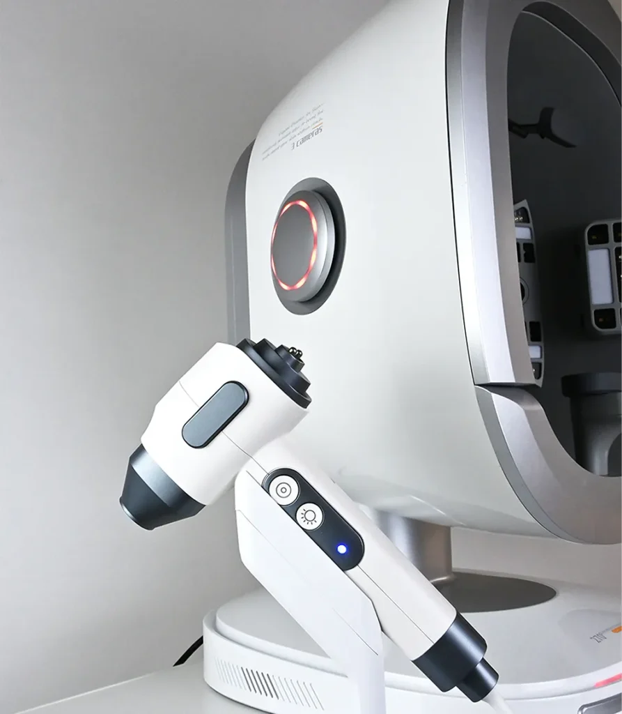 Intelligent skin analyzer machine with handheld probe for detailed skin testing