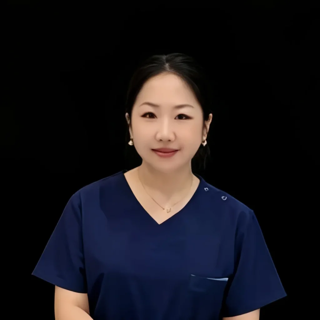 Madeleine Sui, responsable du marché français chez IQUEENTECH