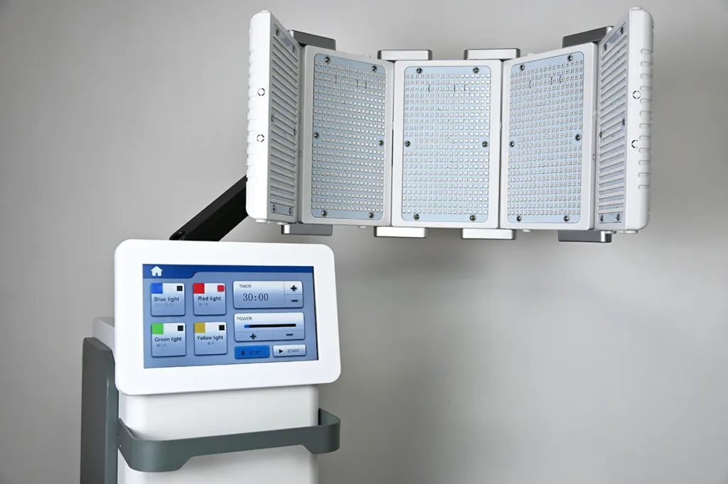 Appareil Luminothérapie Visage mobile 5 panneaux LED 1830 puces, machine photothérapie visage multi-couleurs sur chariot pour institut de beauté