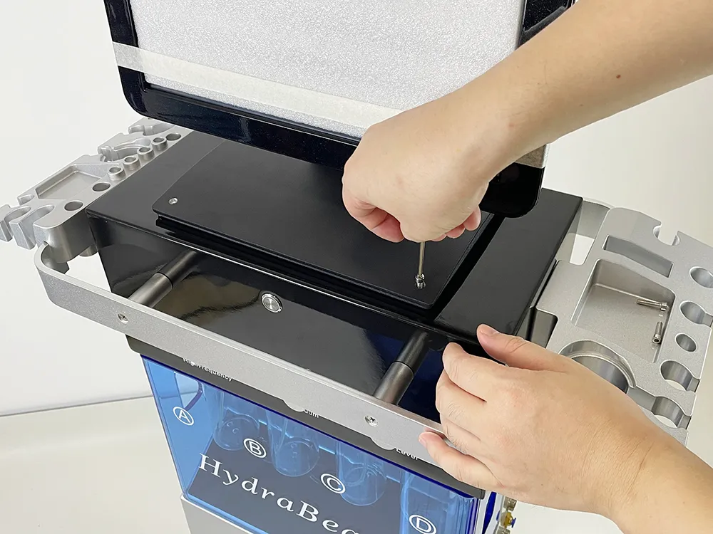 Fix the screen for 15 in 1 Hydradermabrasion Machine