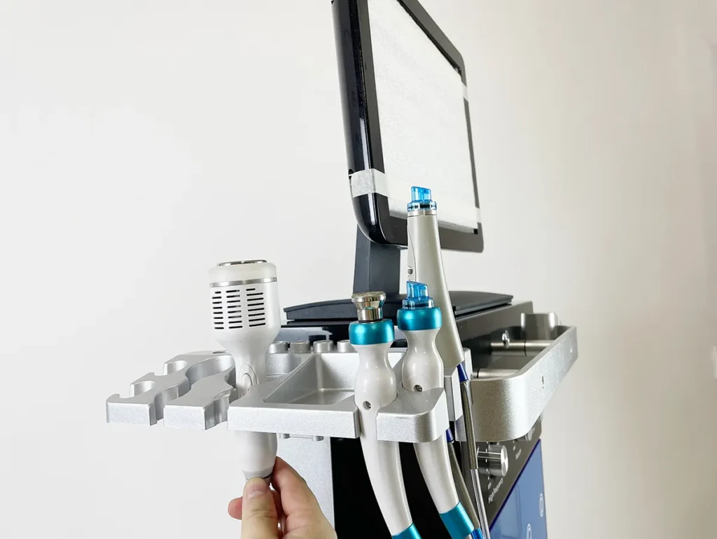 Install ice hammer handle for 15 in 1 Hydradermabrasion Machine
